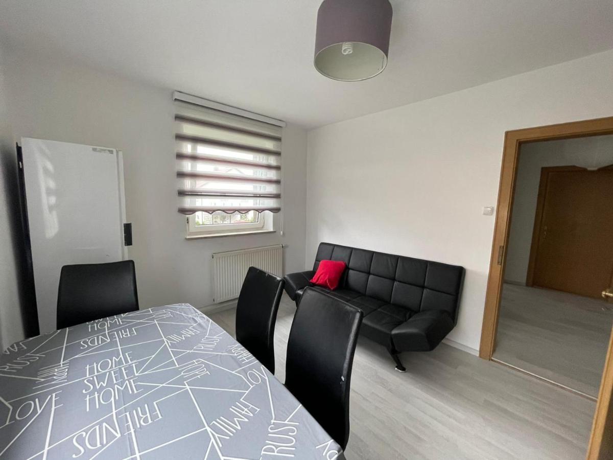 Guntia Apartment Mit Grossem Garten 金茨堡 外观 照片